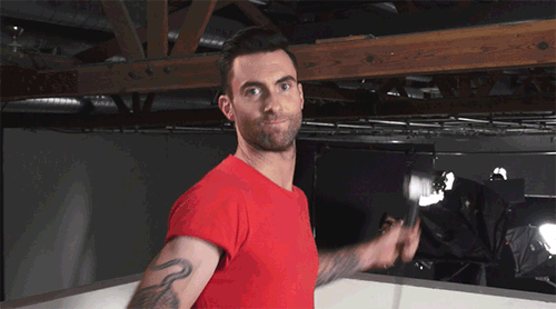 Artiesten Gifs Adam levine Maroon 5 