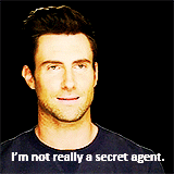 Maroon 5 GIF. Artiesten Gifs Adam levine Maroon 5 Anne v Misery 