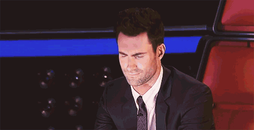 Artiesten Gifs Adam levine Chelsea Lately uitgaan juichen me 