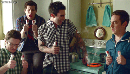Artiesten Adam Gifs Adam levine upload 