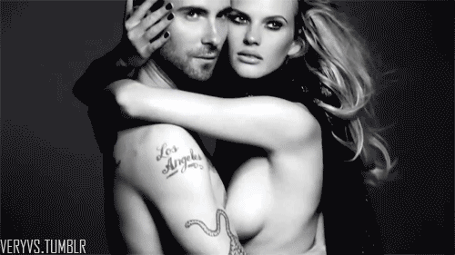 Artiesten Gifs Adam levine anne Vyalitsyna 