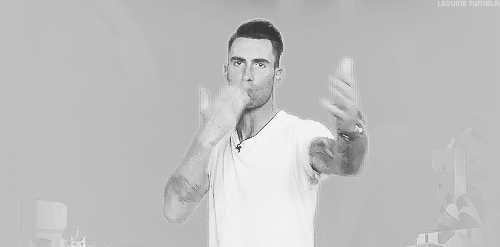 Artiesten Gifs Adam levine Maroon 5 