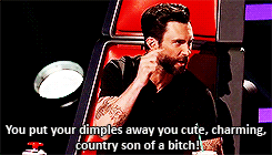 Maroon 5 GIF. Bioscoop Artiesten Gifs Adam levine Maroon 5 Misery 