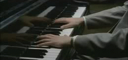 Adrien Brody GIF. The pianist Piano Gifs Filmsterren Adrien brody Erg heet 