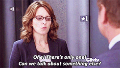Alec Baldwin GIF. Gifs Filmsterren Alec baldwin 30 rock Jack donaghy Isabella rossellini Bianca donaghy 