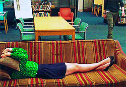 Alison Brie GIF. Gifs Filmsterren Alison brie Zuigeling 