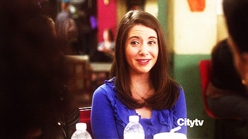 Annie Gifs Filmsterren Alison brie nbc community annie edison 