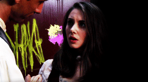 Gifs Filmsterren Alison brie fotoshoot nylon 