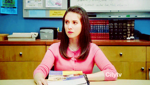 Gifs Filmsterren Alison brie community annie edison 