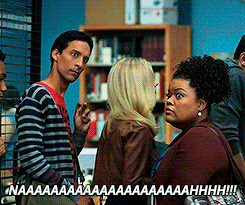 Alison Brie GIF. Gifs Filmsterren Alison brie Zuigeling 