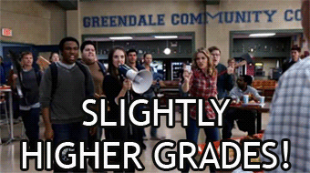 Gifs Filmsterren Alison brie annie edison sixseasonsandamovie horloge gemeenschap 