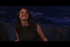 Alison Brie GIF. Gifs Filmsterren Alison brie Community Gemeenschap cast 
