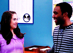 Alison Brie GIF. Gifs Filmsterren Alison brie Community Annie edison Ssn 2 