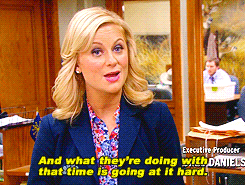 Amy Poehler GIF. Tv Gifs Filmsterren Amy poehler Parks and recreation 