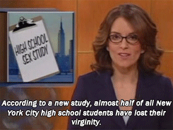 Tina Fey GIF. Dansen Gifs Filmsterren Amy poehler Tina fey Opgewonden Snl Saturday night live Gelukkige dans Opwin 