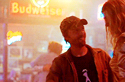 Andrew Garfield GIF. Liefde Bloem Gifs Filmsterren Andrew garfield Beschaamd Schattige 