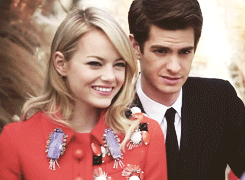 Andrew Garfield GIF. Gifs Filmsterren Andrew garfield Snl 