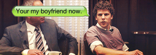 Andrew Garfield GIF. Liefde Bloem Gifs Filmsterren Andrew garfield Beschaamd Schattige 