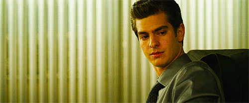 Gifs Filmsterren Andrew Garfield interviews 