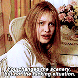 Angelina Jolie GIF. Angelina jolie Tomb raider Gifs Filmsterren Lara croft 