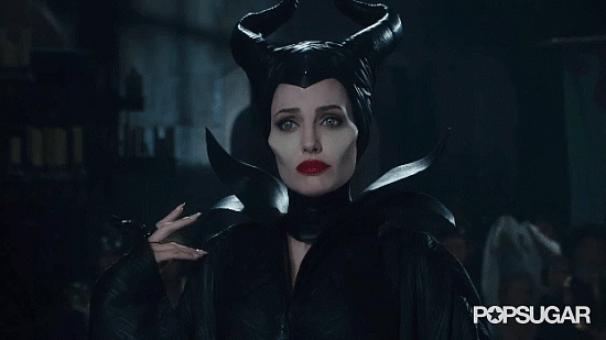 Disney Denken Actrice Angelina jolie Gifs Filmsterren glimlach  aanhangwagen verdrietig verderfelijk 