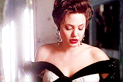 Angelina Jolie GIF. Angelina jolie Gifs Filmsterren Drugs Coca&iuml;ne Gia 