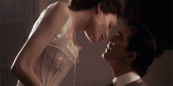 Brad Pitt GIF. Makeup Angelina jolie Brad pitt Gifs Filmsterren 