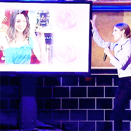 Anna Kendrick GIF. Tv Gifs Filmsterren Anna kendrick Lip sync battle Flanneltits 