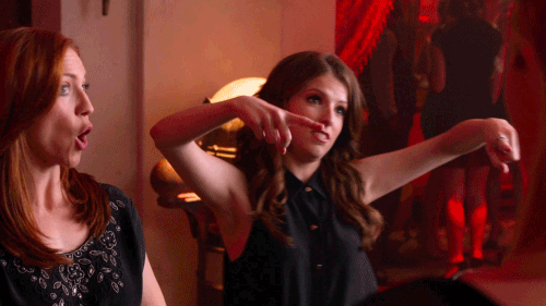 Gifs Filmsterren Anna kendrick Rebel wilson 