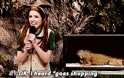 Anna Kendrick GIF. Gifs Filmsterren Anna kendrick Snl 