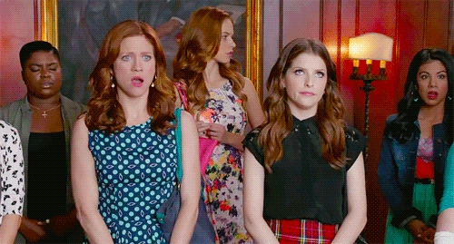 Gifs Filmsterren Anna kendrick aubrey Posen annacamp 