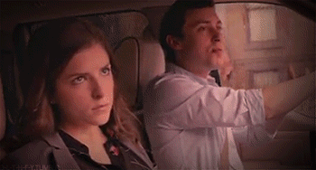 Gifs Filmsterren Anna kendrick aubrey Posen annacamp 