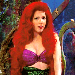 Anna Kendrick GIF. Gifs Filmsterren Anna kendrick Snl 