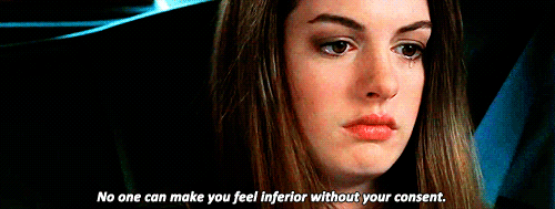 Gifs Filmsterren Anne hathaway 13 princess diaries 