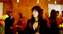Anne Hathaway GIF. Gifs Filmsterren Anne hathaway Rollenspel 