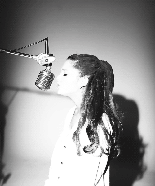 Artiesten ariana grande Gifs 