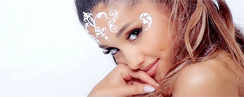 Artiesten ariana grande Gifs 