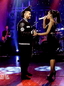 Artiesten ariana grande Gifs 