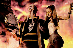Ariana Grande GIF. Artiesten Ariana grande Gifs 