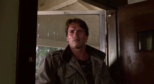 Applaus Film Gifs Filmsterren Arnold schwarzenegger lachend klappen jungle helemaal 