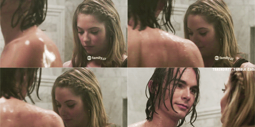 Gifs Filmsterren Ashley benson Ashley Benson s Ashley Benson set 