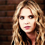 Ashley Benson GIF. Pretty little liars Gifs Filmsterren Ashley benson Pll Hanna marin Pictog 