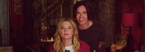 Pretty little liars Gifs Filmsterren Ashley benson PLL hanna marin pictog 