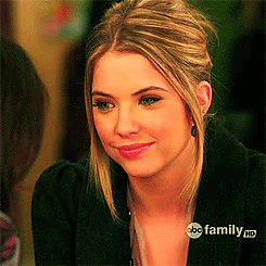 Ashley Benson GIF. Gifs Filmsterren Ashley benson G Pll Ashley benson s Pllcast 