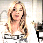 Ashley Benson GIF. Gifs Filmsterren Ashley benson Ashley benson s 