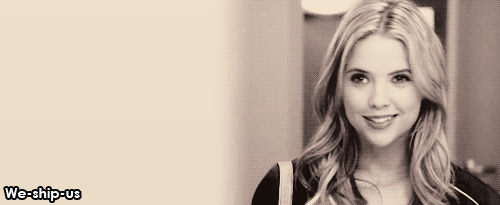Gifs Filmsterren Ashley benson Ashley Benson s Ashley Benson set 