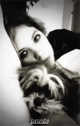 Ashley Benson GIF. Gifs Filmsterren Ashley benson Crackship Ashley benson s Siloh fernandez 