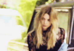 Ashley Benson GIF. Gifs Filmsterren Ashley benson Ashley benson s 