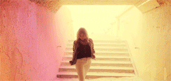 Ashley Benson GIF. Gifs Filmsterren Ashley benson G Pll Ashley benson s Pllcast 