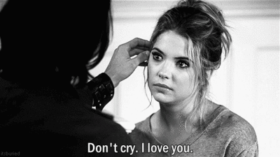 Gifs Filmsterren Ashley benson hanna marin hanna marin s jaagt Ashley Ben 